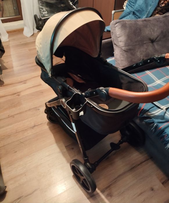 Продам коляску продам