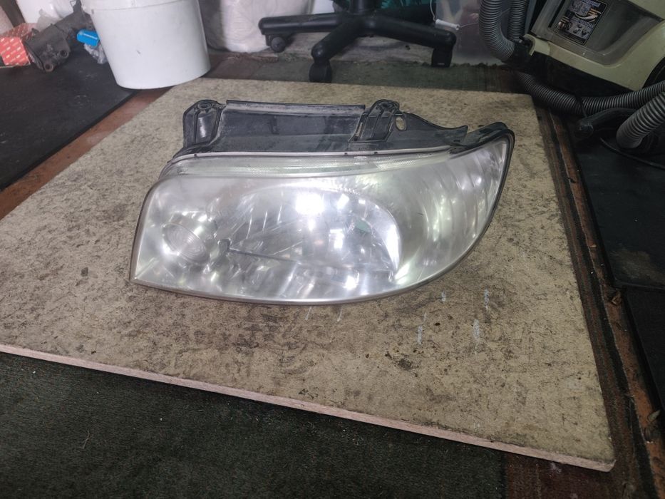 Фара правая Хондай Матрикс