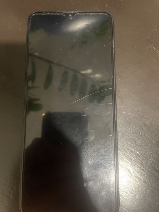 Продам Poco c40 новый