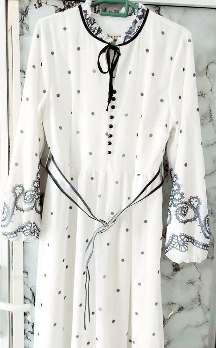 Вечерние платья размера 46