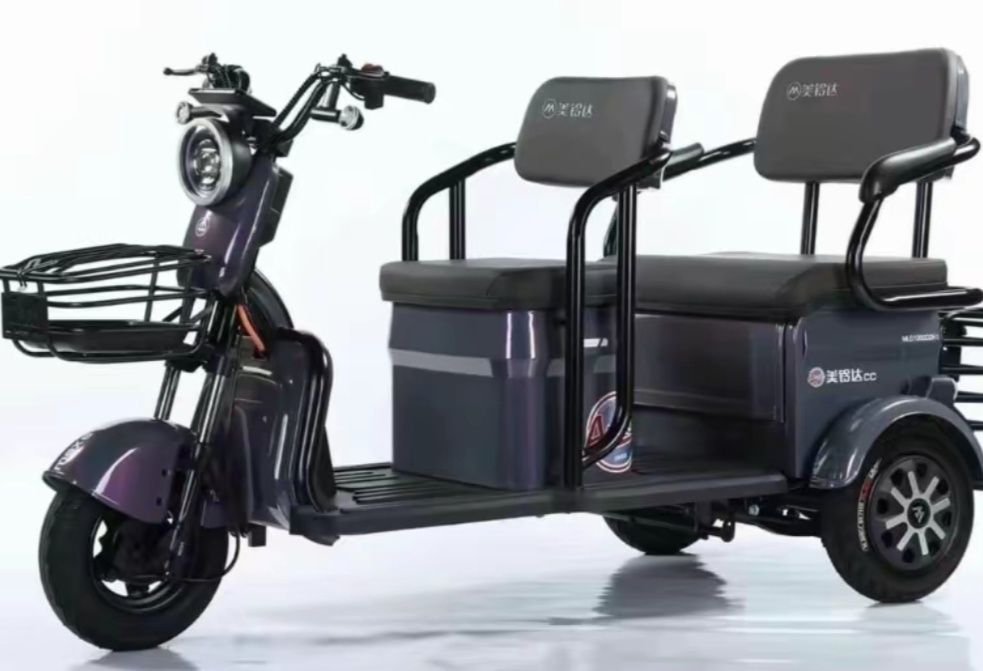 Трициклы и электро Скутер