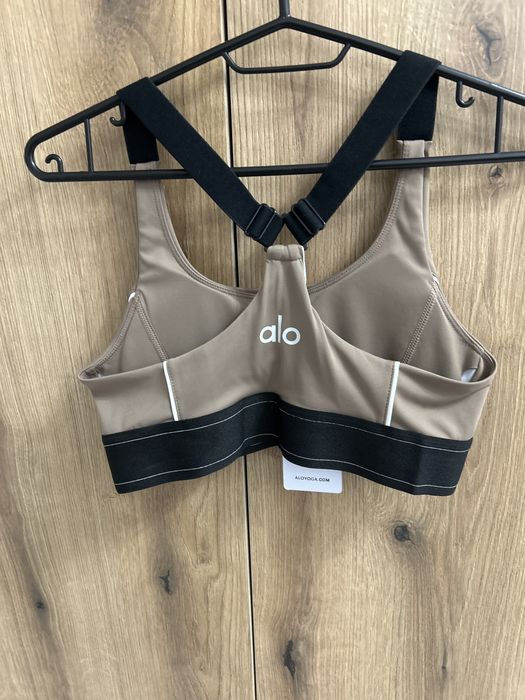 Bustiera maro alo yoga noua cu eticheta