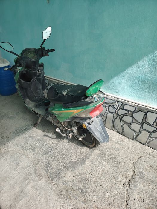 Skuter akumlator qoyish kerak