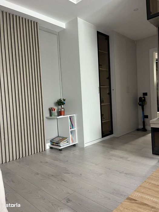 BLOC NOU- 3 camere si loc de parcare