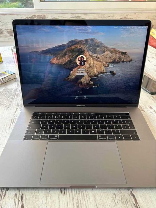 MacBook Pro 15,4 A1707 Late 2017