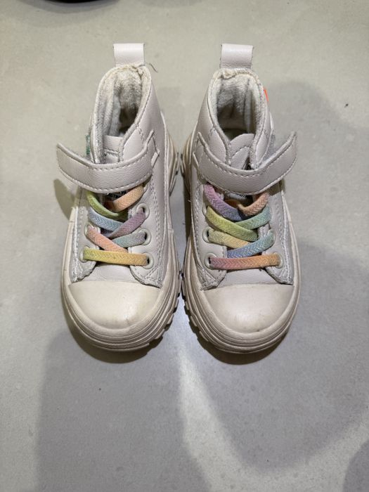 Сапожки для девочки