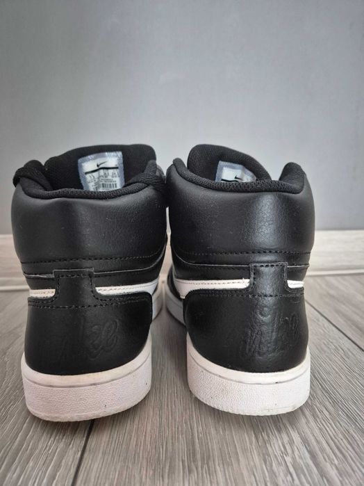 Маратонки на Nike