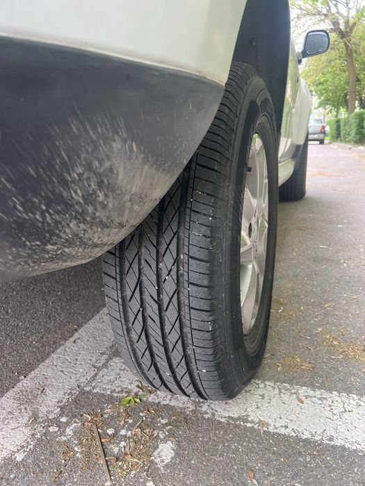Roti aliaj cu anvelope 2024 r16 dacia duster
