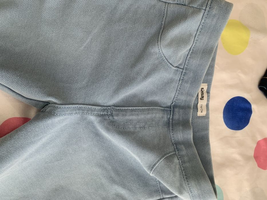 Blugi fetite marimea 110