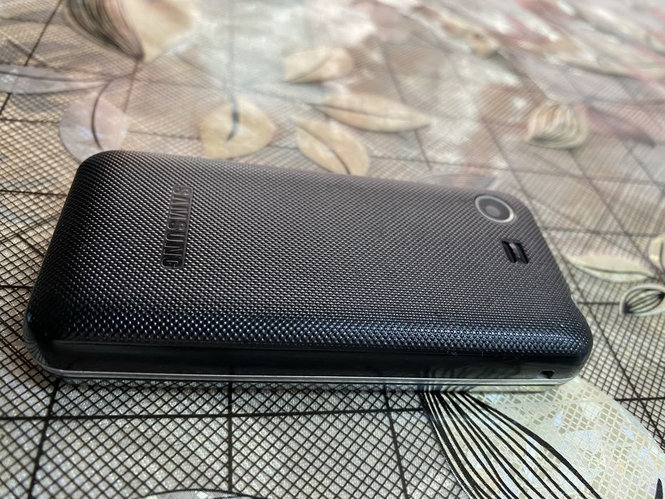 Продам Samsung e2330