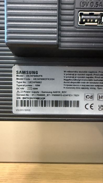 Телевизор Samsung UE24F6002FK за части