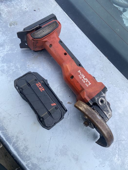 Flex Hilti AG 4S-22, an 2024