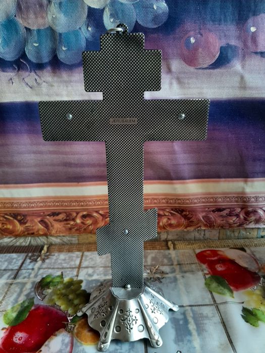 Крест церковный,