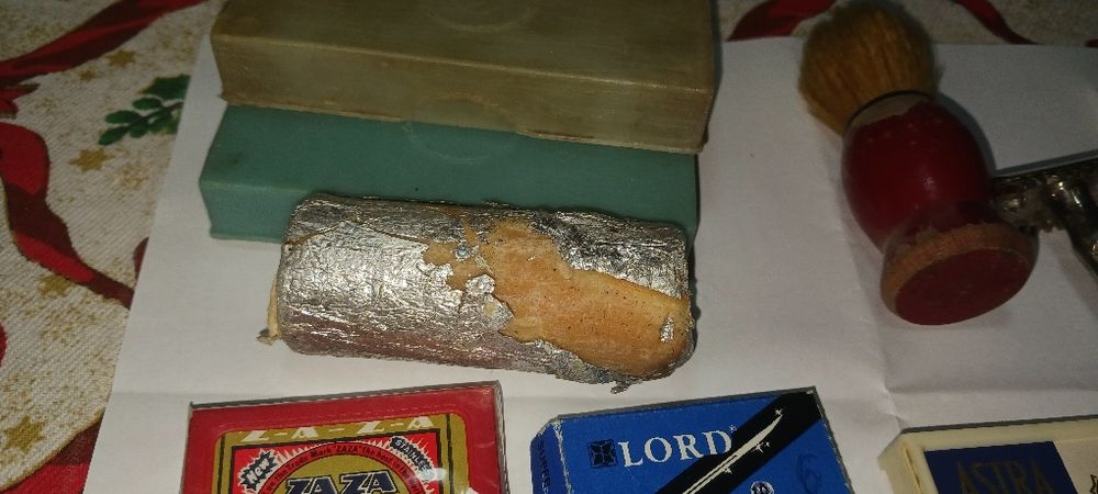 Set aparat de ras vintage