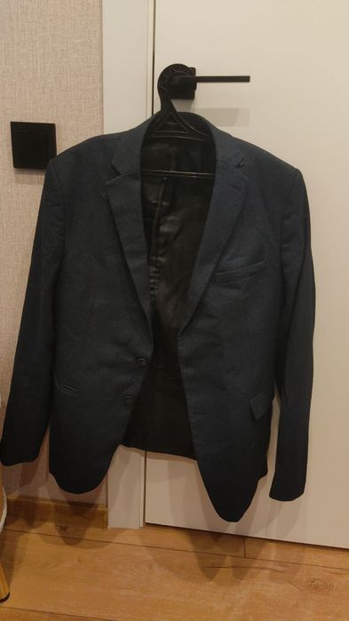 Продаются куртки