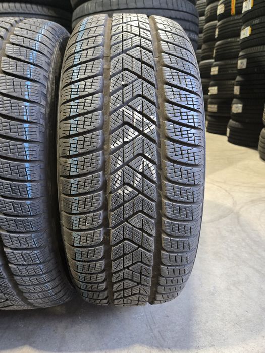 235/55/19 PIRELLI 4бр