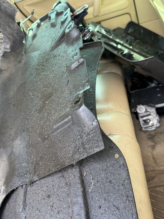 На части VW Touareg 3.0tdi 2.5tdi v10 5.0tdi Фолксваген Туарег въздух