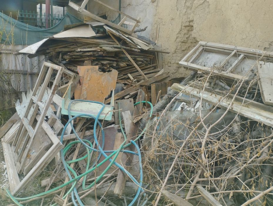 Утин , ёгоч тахта текинга бервораман