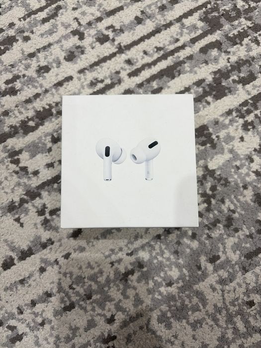 AirPods Pro 1 серии