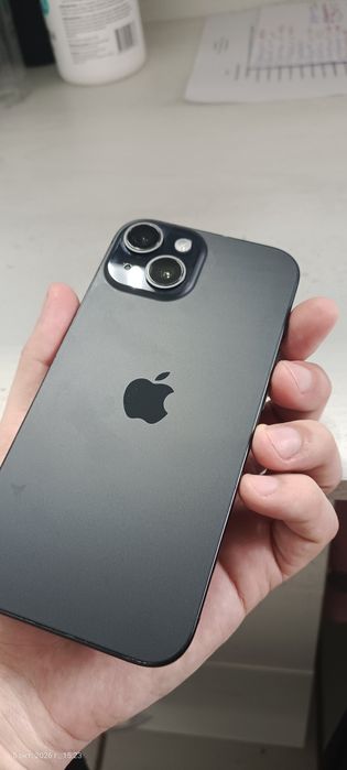 Продам IPhone 15 -  256 ГБ в отличном состоянии