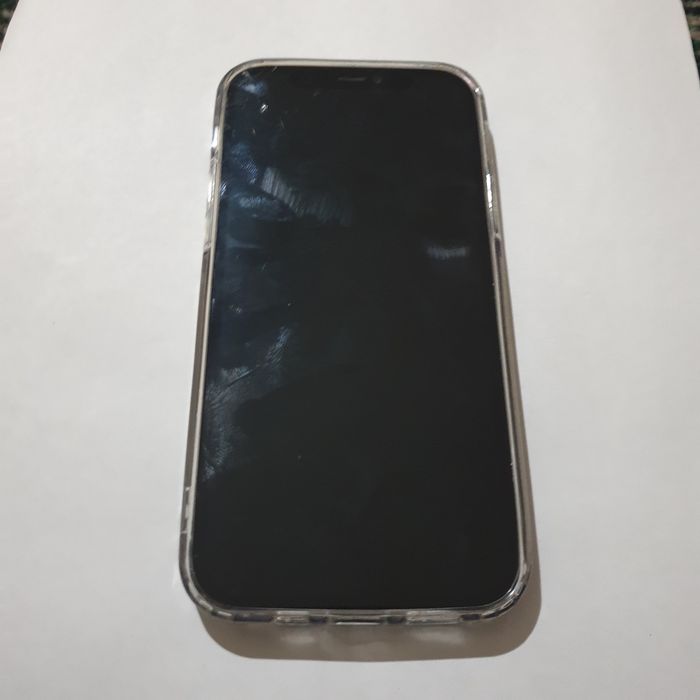 IPhone 12 pro 128gb   sotiladi ishlashi chotki iclodi bor!