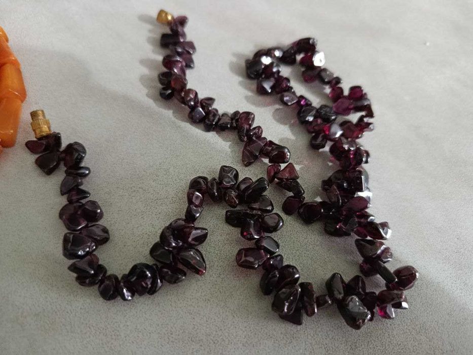 СРОЧНО продам коллекцию ювелирных изделий бусы кольца броши кулоны