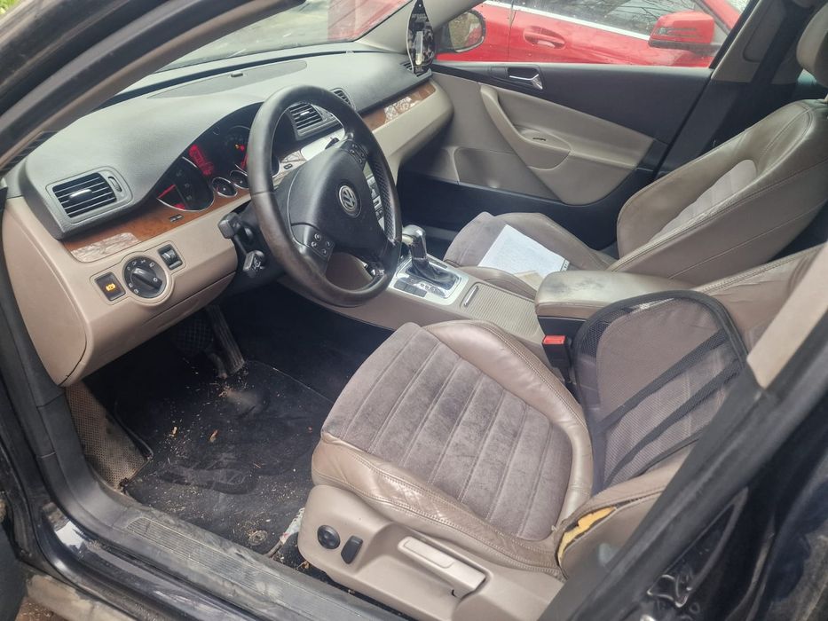 Vand cutie  bmw F01 .  cutie Dsg .