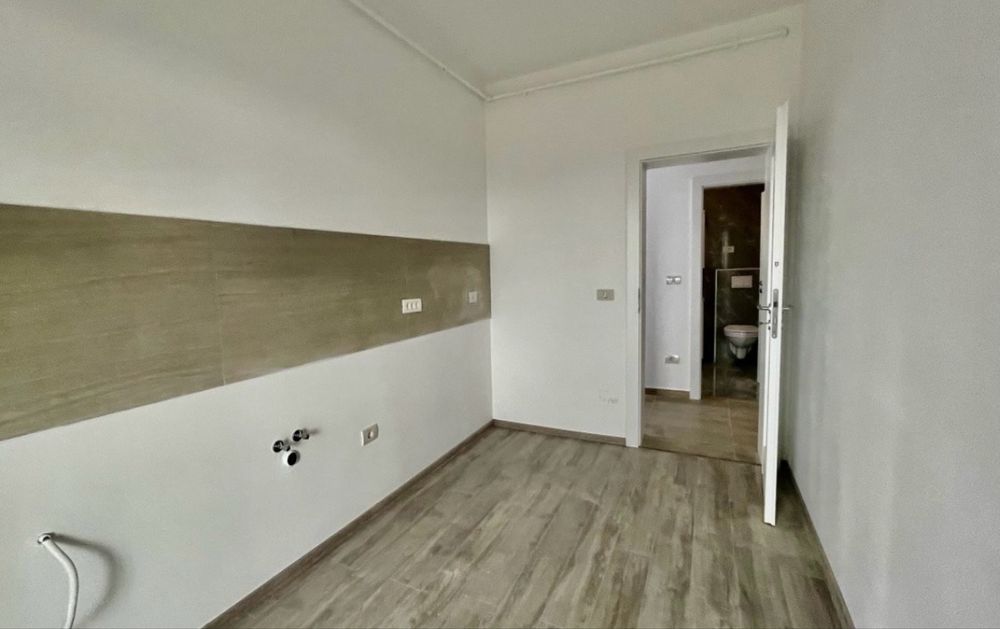 Renovari interioare Zugraveli Constructii Placare Piatra decorativa