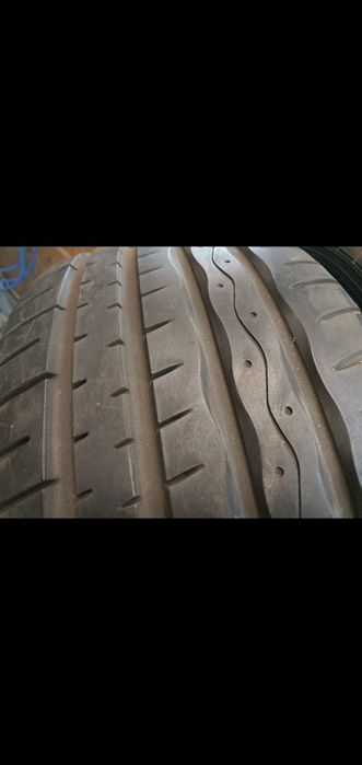 Anvelope 255/40/19 vara Hankook  noi