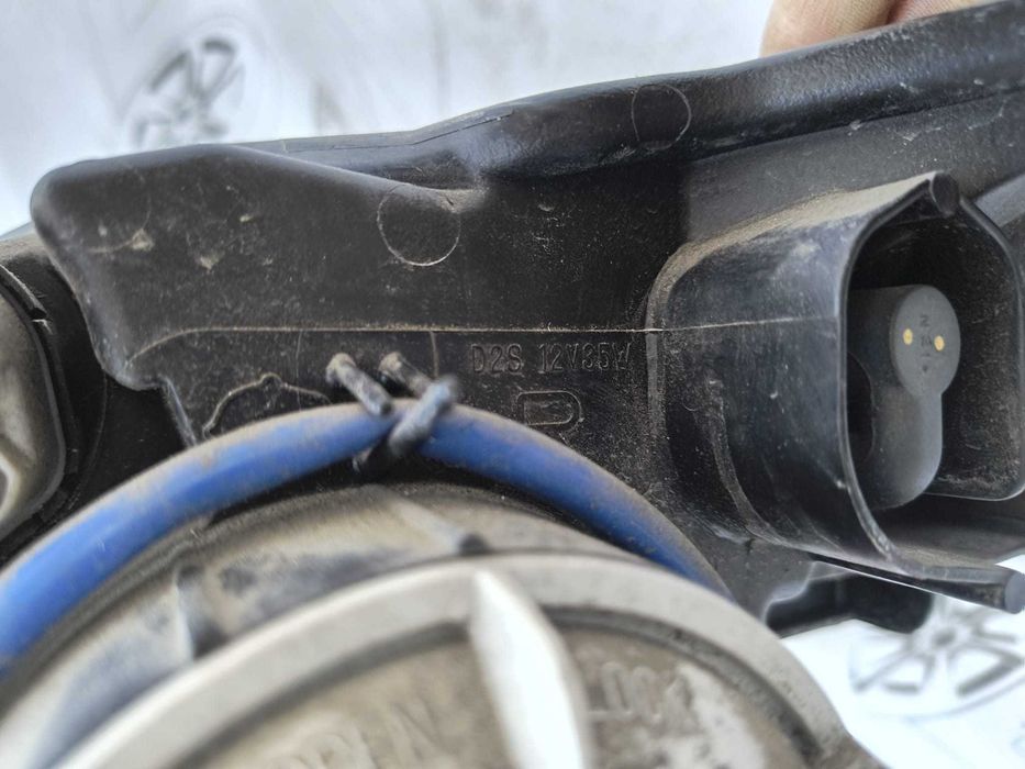 Far Dreapta Uk Cu Lupa Mazda 6 2009 / 2007-2010 Cod OEM GS7T-51-031S (1E1)