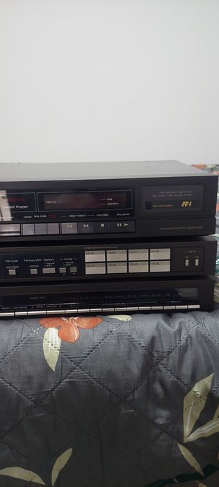 Vand tuner si cd player technics