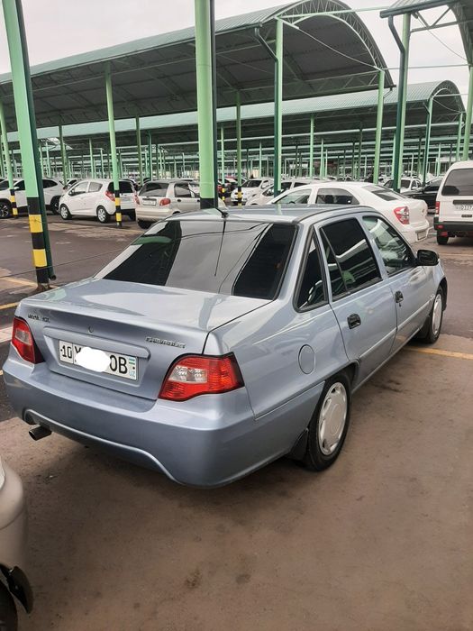 Sotiladi Nexia 1.6 supper kandor Metan gazi bor