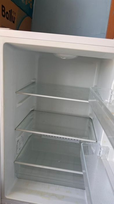 Холодильник сатылады