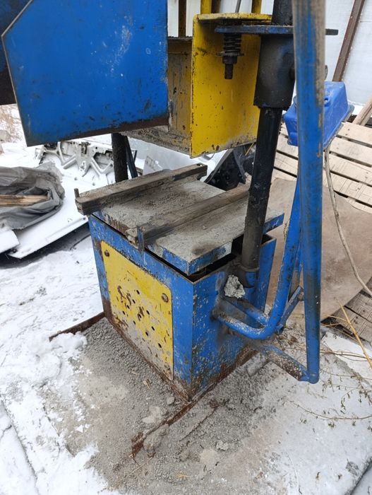 Вибропресс пескоблока