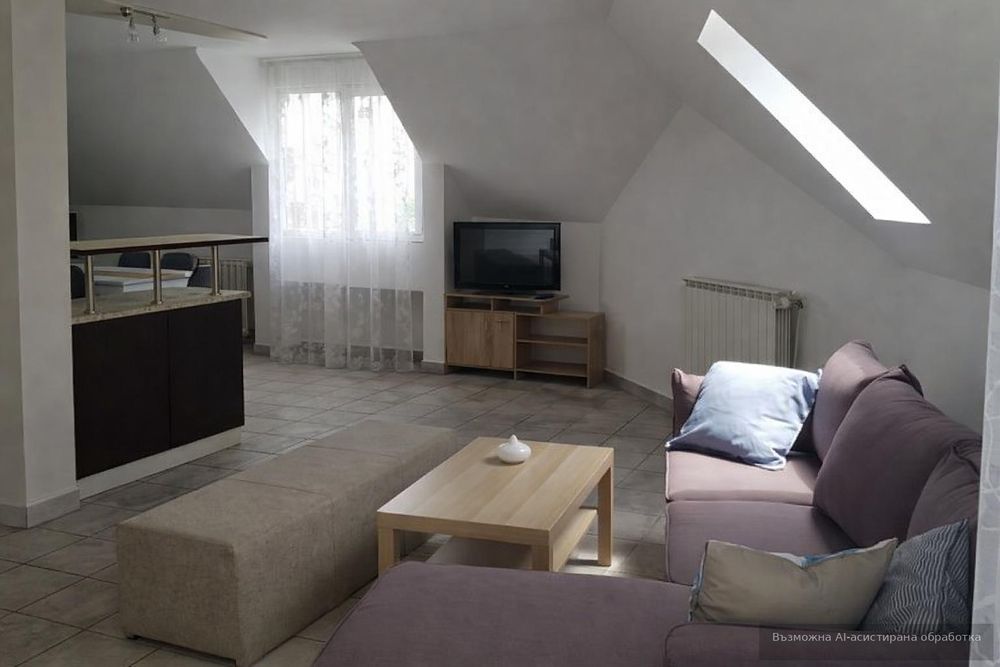 Тристаен, под наем, Център-Исул