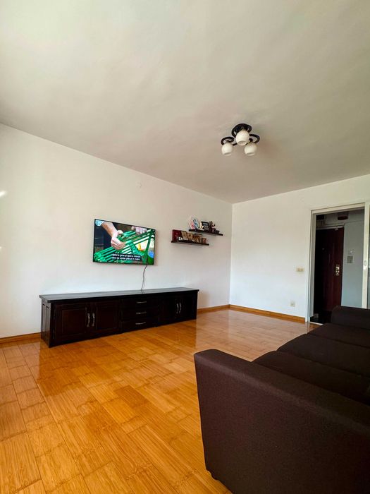Apartament de inchiriat- Zona Liceului Odobescu