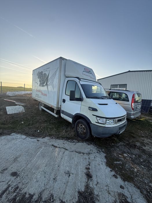 Iveco 2.3 hpi cub 4.5x2.2m