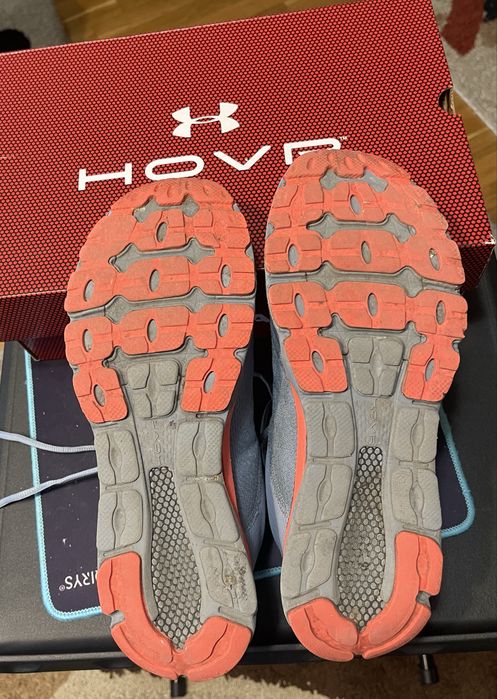 Adidasi Under Armour, noi în ambalajul original, purtați o dată, mărimea 43