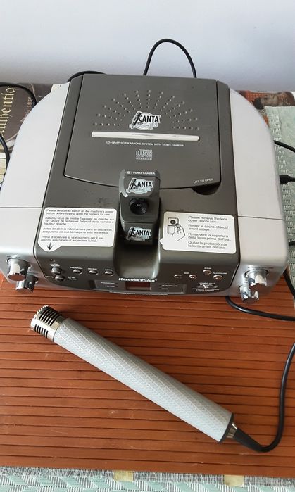 CD Graphics karaoke System Witherspoon video camera