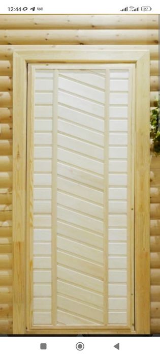 Деревянные двери для бань