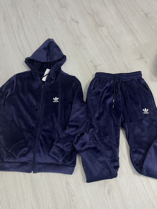Trening catifea Adidas