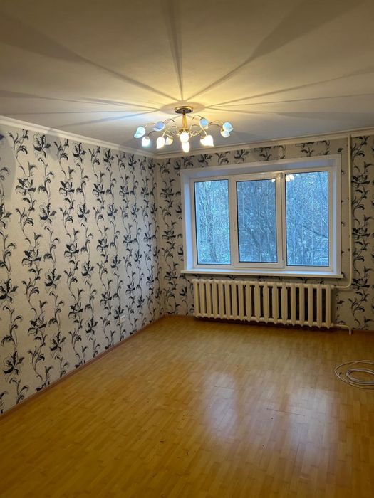 Сдам квартиру на длительный срок семейным