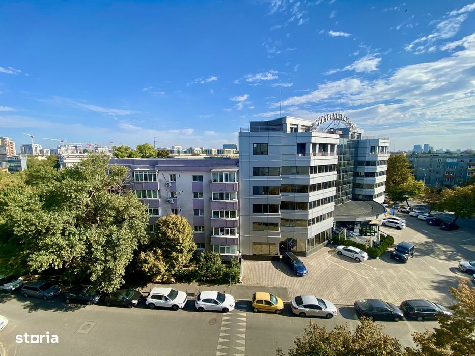 Apartament Aviatiei cu lift, decorat designer, prima inchiriere, utila
