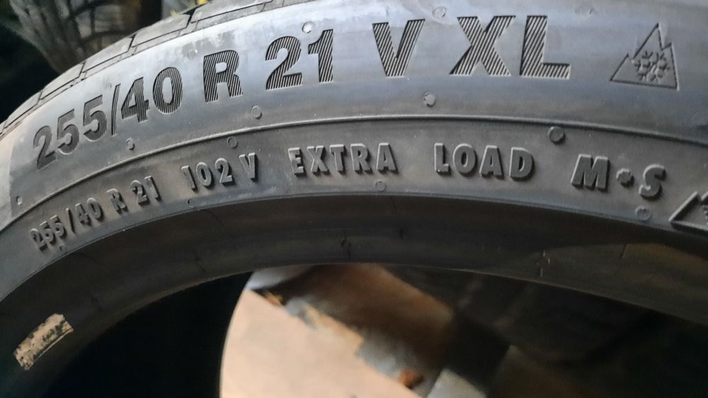 2buc 255 40 R21 Continental iarna M+S cauciucuri anvelope MS 21
