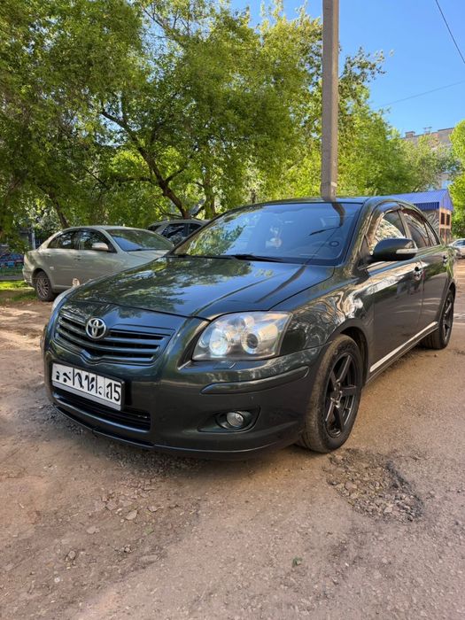 Срочно! Toyota Avensis