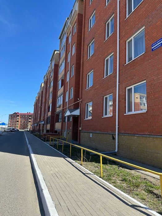 продается 2 комнатная