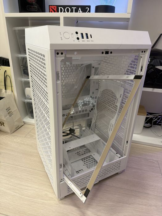 Корпус для коспбтнра