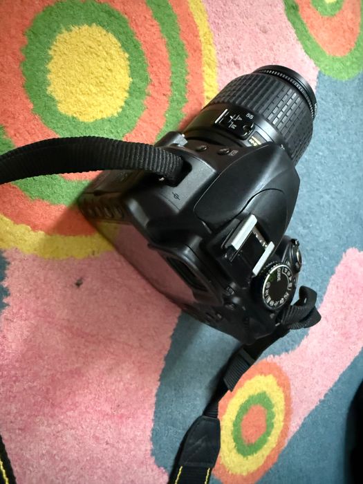Aparat Foto Nikon D3100 Dslr + geanta de transport Kata + card
