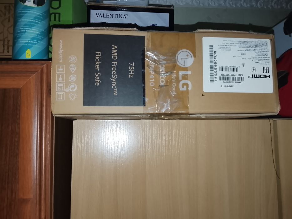 Монитор LG диагональ 21