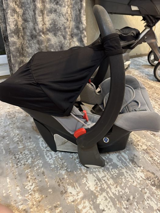 Продам коляску Dsland (аналог Stokke)